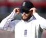 England deep in the mire after costly mistakes on day three against Pakistan